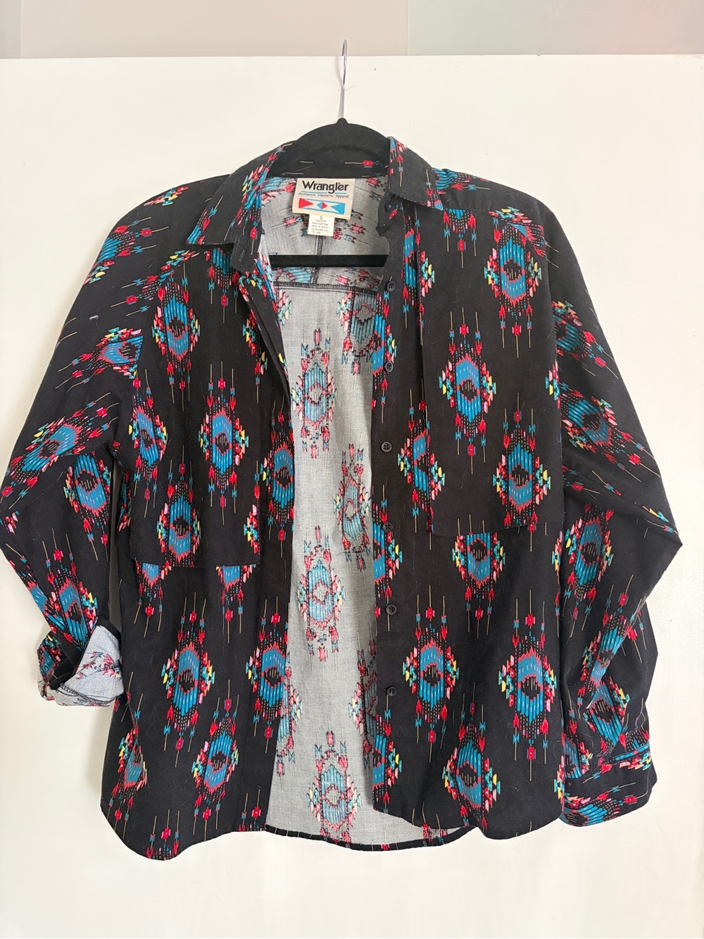 Vintage Wrangler Men’s Black Aztec-Print Button-Up Shirt